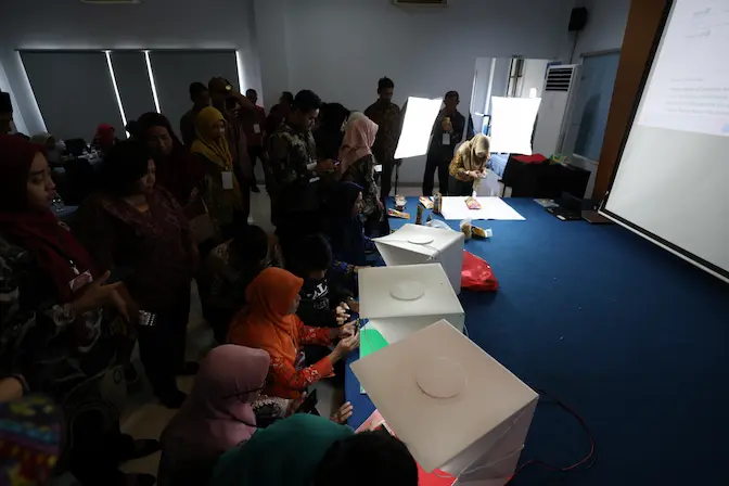 Sesi pembelajaran fotografi